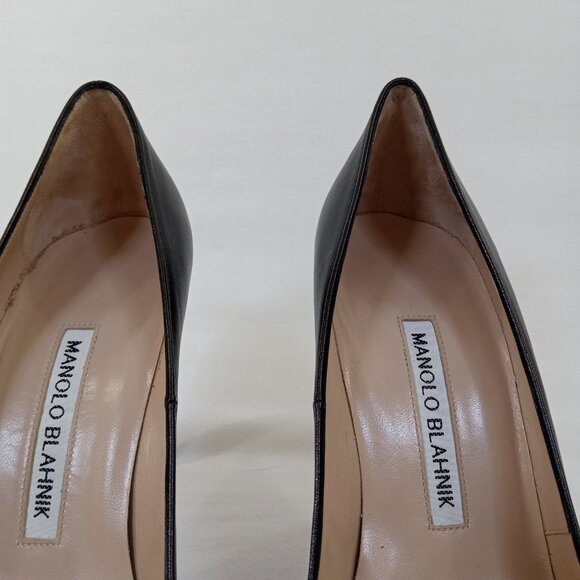 Manolo Blahnik Black Leather Pointed Toe Pumps Heels - Picture 6 of 16